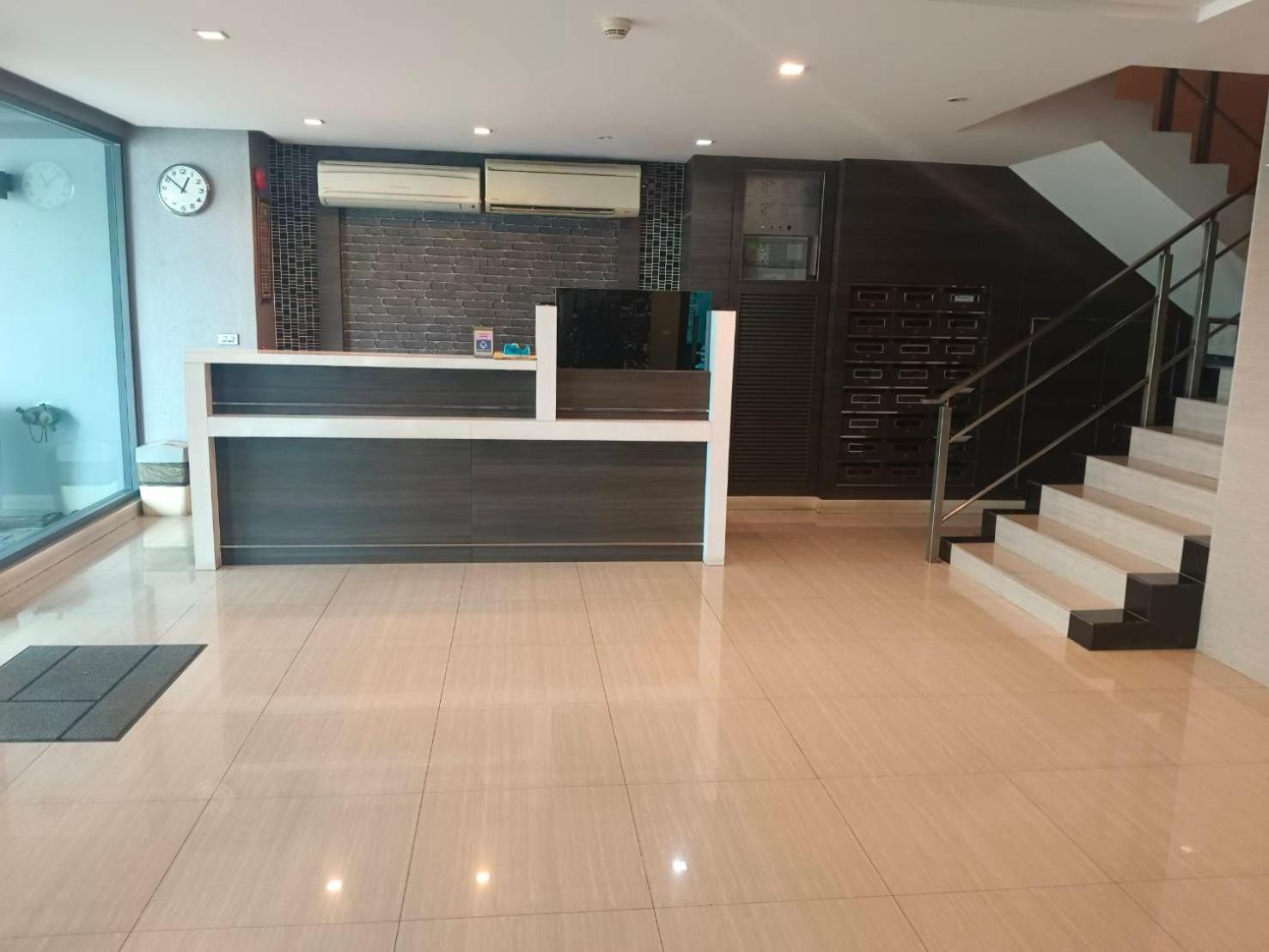 J Residence Thonglor 8 Bangkok Exteriör bild